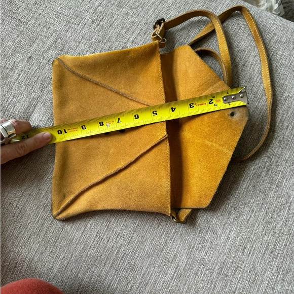 Free people genuine suede leather envelope style bag adjustable strap yellow - Picture 13 of 15